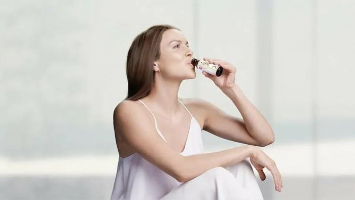 Đừng chỉ uống collagen mà bỏ quên chế độ dinh dưỡng và lối sống