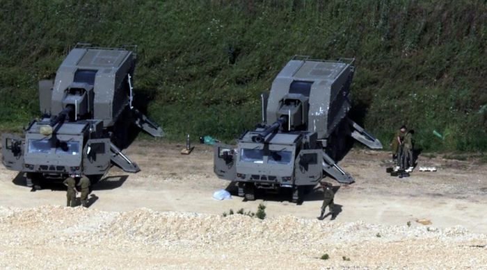 Binh sĩ Israel tại khu vực biên giới Israel - Lebanon. (Ảnh: Reuters)