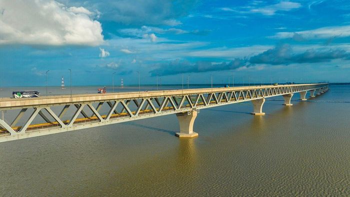 Cầu Padma là một trong những cây cầu được thiết kế và xây dựng phức tạp nhất thế giới.