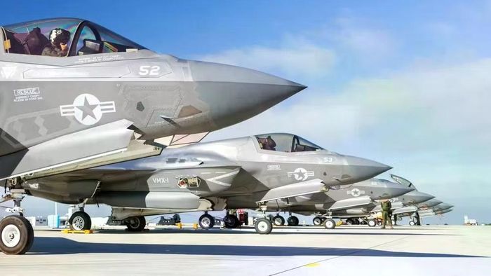Dự kiến việc bàn giao hàng loạt radar APG-85 thế hệ mới sẽ bắt đầu không sớm hơn năm 2028, sau đó các tiêm kích F-35B nói trên sẽ được trang bị lại bằng loại radar này.