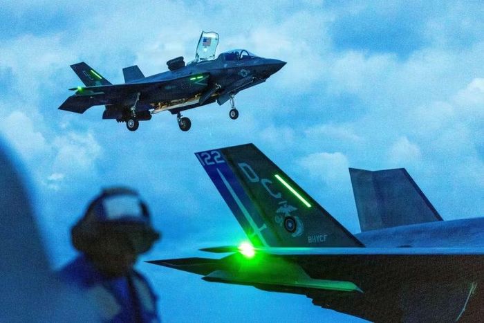 Điều này trực tiếp liên kết vấn đề hiện đại hóa radar với nhu cầu nâng cấp động cơ và hệ thống quản lý nhiệt của tiêm kích F-35, cho thấy đây không phải vấn đề có thể giải quyết trong một sớm một chiều.