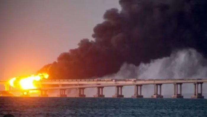 Điều này có thể tạo điều kiện để Ukraine tiếp tục nhắm tới cầu Crimea, công trình mang ý nghĩa chiến lược và chính trị đặc biệt đối với Moskva.