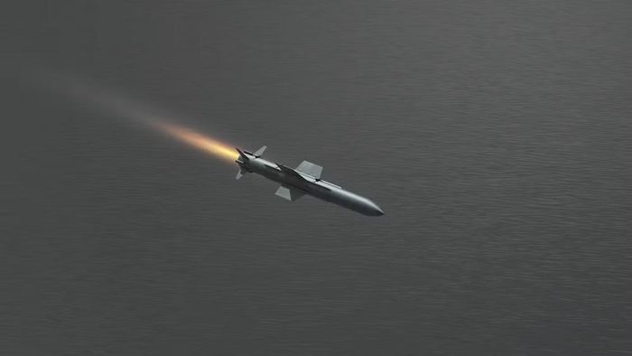 Đáng kể nhất là Công ty MBDA UK đã phát triển tên lửa Crossbow, quả đạn sử dụng hệ thống dẫn đường trực quan riêng của họ, độc lập hoàn toàn với Mỹ.