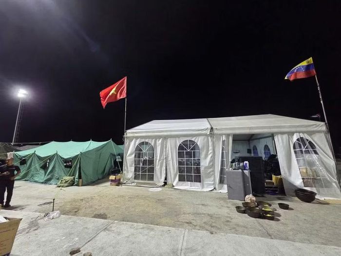 Lá cờ Việt Nam trên đất Venezuela