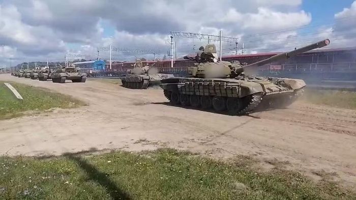 Tổng thống Ukraine Volodymyr Zelensky nhấn mạnh người đồng cấp Belarus Alexander Lukashenko chỉ có 7 ngày để đưa ra quyết định thích hợp.