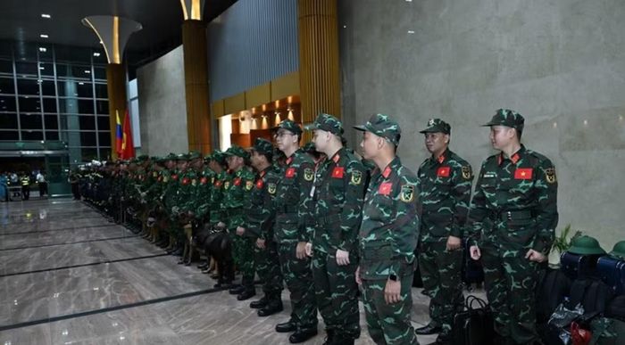 Ông cho biết dù Venezuela đang trải qua giai đoạn đầy khó khăn sau thảm họa động đất, sự đoàn kết và hỗ trợ từ cộng đồng quốc tế đã mang lại hy vọng cũng như tiếp thêm quyết tâm để lực lượng cứu hộ tiếp tục tìm kiếm những người còn sống dưới các đống đổ nát.