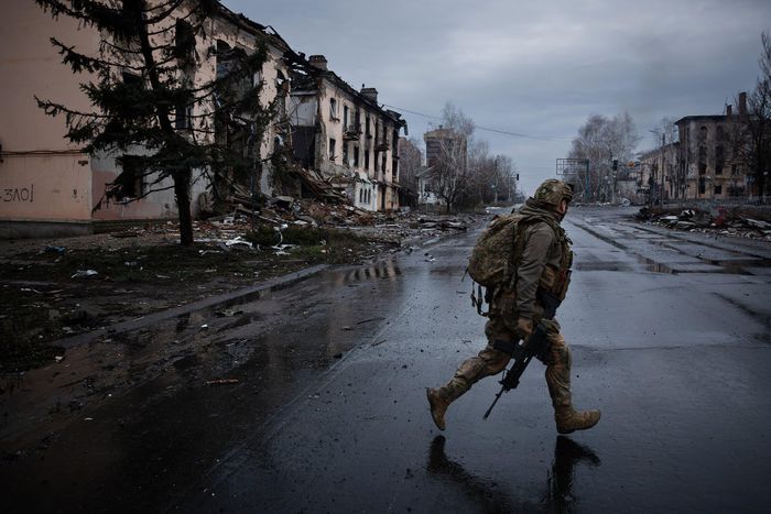  Một binh sĩ Ukraine tại TP Kostiantynivka, tỉnh Donetsk vào tháng 1. Ảnh: THE NEW YORK TIMES 