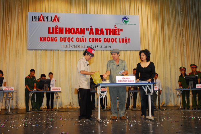  Chương trình "À ra thế" đến nay vẫn ghi dấu ấn trong lòng bạn đọc. Ảnh: HTD 