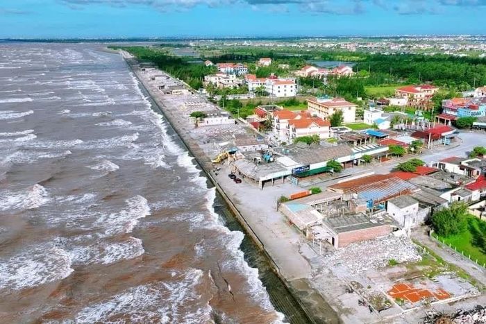  Toàn cảnh khu du lịch Quất Lâm trước thuộc tỉnh Nam Định, nay là khu du lịch Giao Ninh, xã Giao Ninh, tỉnh Ninh Bình. Ảnh: Sở Du lịch Ninh Bình. 