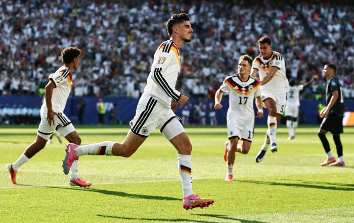 Ba sọc Adidas từng là một phần không thể tách rời của bóng đá Đức trong hơn 7 thập kỷ. Ảnh: Winslow Townson/Reuters.