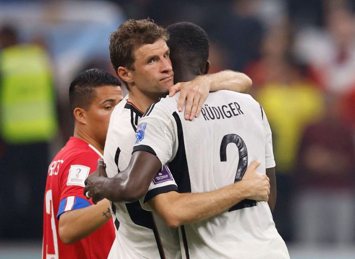  Tuyển Đức trong áo đấu của Adidas tại World Cup 2022. Ảnh: Thaier Al-Sudani/Reuters. 