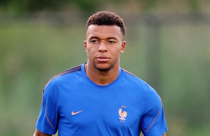  Mbappe và Dembele đang giúp Pháp sở hữu hàng công đáng sợ bậc nhất World Cup. 