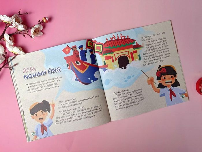 Trang sách giới thiệu về Lễ hội Nghinh Ông