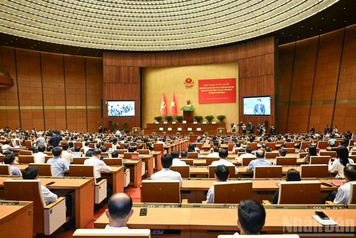 Quang cảnh Hội nghị toàn quốc nghiên cứu, học tập, quán triệt và triển khai thực hiện Nghị quyết của Bộ Chính trị về phát triển kinh tế có vốn đầu tư nước ngoài. (Ảnh: DUY LINH)