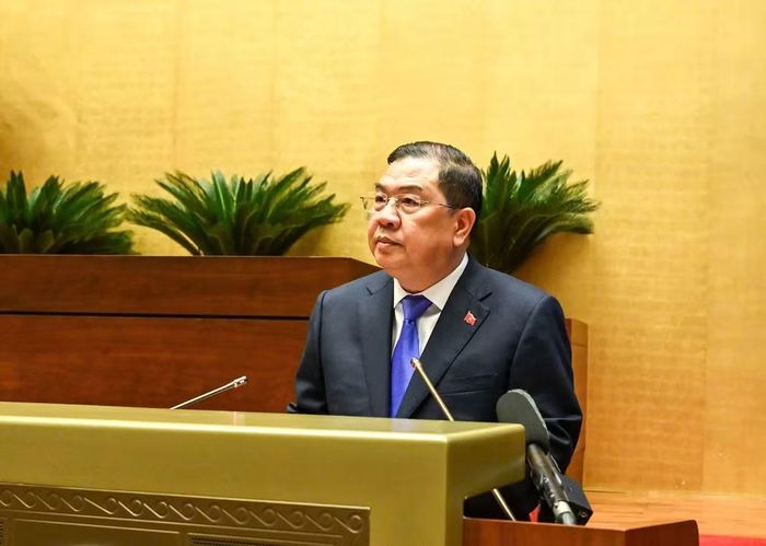 Phó Thủ tướng Thường trực Chính phủ Phạm Gia Túc truyền đạt nội dung cơ bản Nghị quyết số 10-NQ/TW. (Ảnh: DUY LINH)