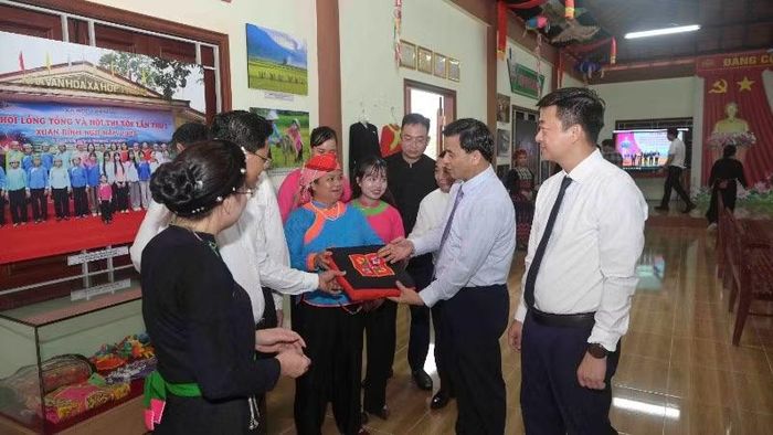 Không gian trưng bày văn hóa các dân tộc xã Hợp Thành lưu giữ nhiều giá trị văn hóa đặc sắc.