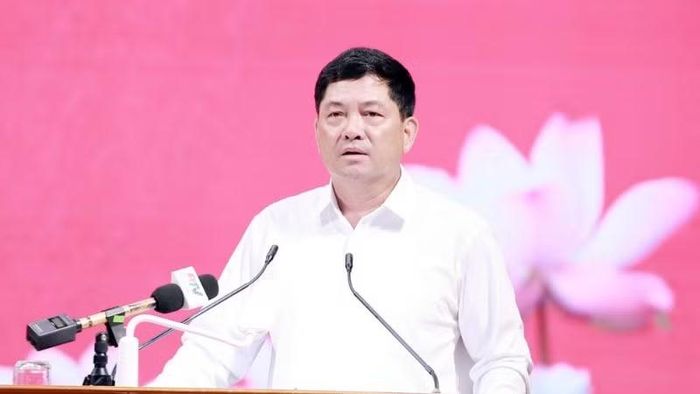 Đồng chí Bí thư Tỉnh ủy Bắc Ninh Nguyễn Hồng Thái phát biểu chỉ đạo tại điểm cầu tỉnh.