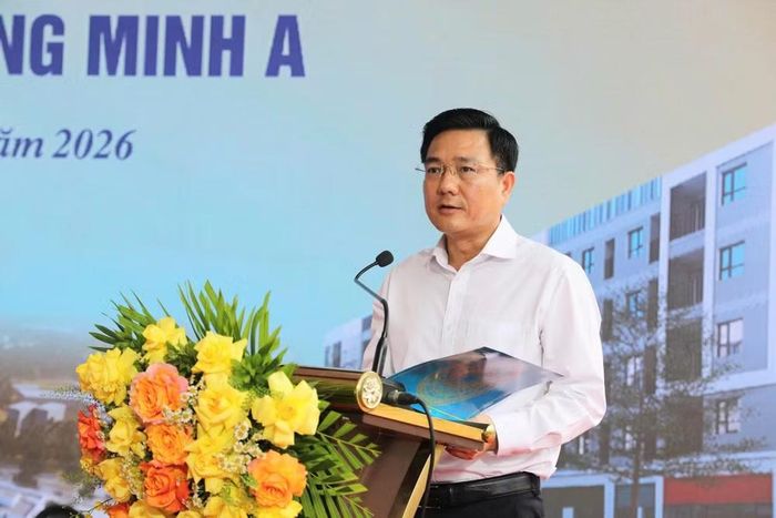 Phó Chủ tịch Ủy ban nhân dân tỉnh Phú Thọ Vũ Việt Văn phát biểu tại Lễ khởi công.