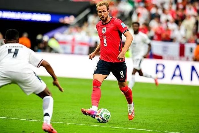 Đội trưởng Harry Kane trong một pha xử lý bóng tại vòng bảng. Số 9 của Tam Sư được kỳ vọng sẽ tìm ra khoảng trống trước hàng phòng ngự tổ chức số đông của Congo. (Ảnh: FIFA)