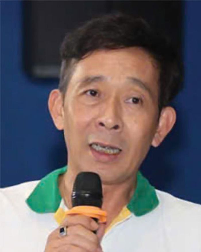 Tôi tin rằng sự tử tế và lòng yêu nghề sẽ là kim chỉ nam giúp các bạn vững vàng trên chặng đường mới.