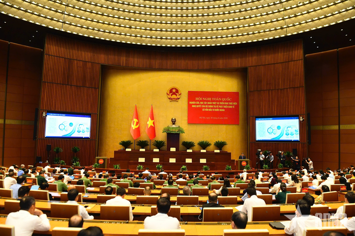 Quang cảnh hội nghị.