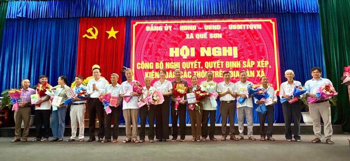 Xã Quế Sơn giảm từ 23 thôn còn 19 thôn.