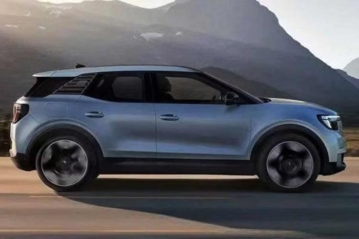 Nếu giữ nguyên cấu hình kỹ thuật từ Renault 5, Ford Fiesta mới nhiều khả năng sẽ có hai phiên bản mô-tơ điện. Bản tiêu chuẩn dùng mô-tơ 119 mã lực, dẫn động cầu trước và có thể tăng tốc 0-100 km/h trong khoảng 9 giây. Trong khi đó, bản cao hơn dự kiến đạt 148 mã lực, rút ngắn thời gian tăng tốc xuống còn 7,9 giây.