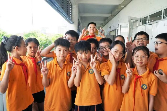 Học sinh khối 5 Trường Tiểu học Hưng Phúc có nguyện vọng được học tập tại các Trường THCS gần nhà, thuận tiện giao thông. Ảnh: Hồ Lài