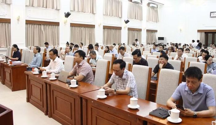 Chủ trì tại điểm cầu Bộ GD&amp;ĐT là Phó Bí thư Thường trực Đảng ủy, Thứ trưởng Thường trực Bộ GD&amp;ĐT Phạm Ngọc Thưởng.