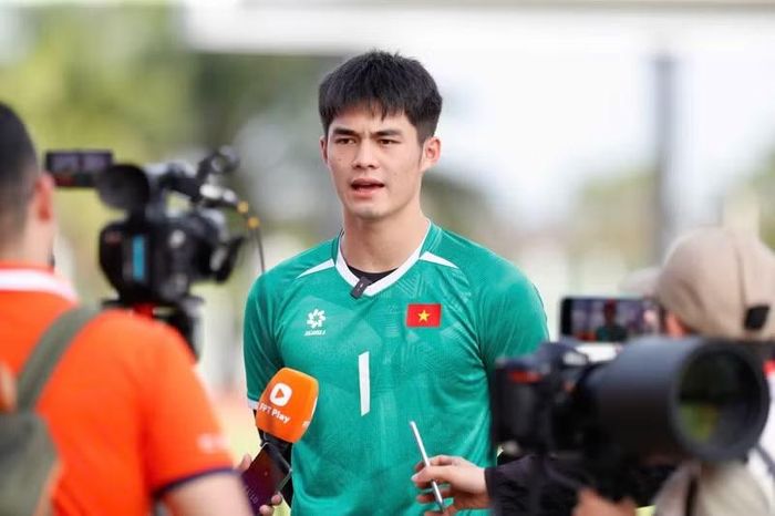 Trần Trung Kiên (thủ môn): 275.000 euro. Ảnh: VFF.