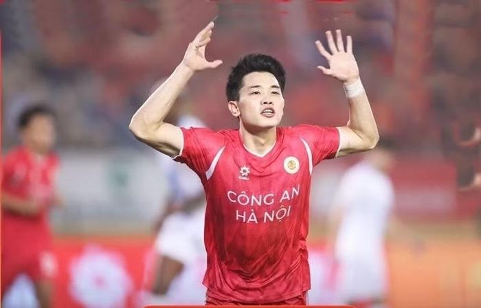 Bên cạnh sự bứt phá của Đình Bắc, các trụ cột khác của đội tuyển quốc gia vẫn duy trì được vị thế ổn định. Ảnh: Internet.