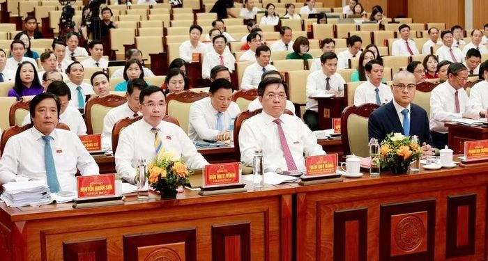 Các đại biểu dự Kỳ họp thứ Ba, HĐND tỉnh Phú Thọ khóa XX.