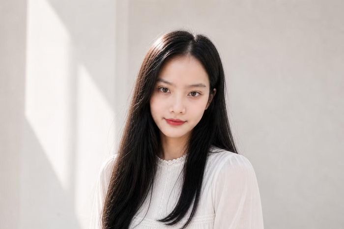 Thủ khoa đầu ra Trường Đại học Sư phạm Hà Nội năm 2026 Phùng Nguyễn Ngọc Anh. Ảnh: NVCC
