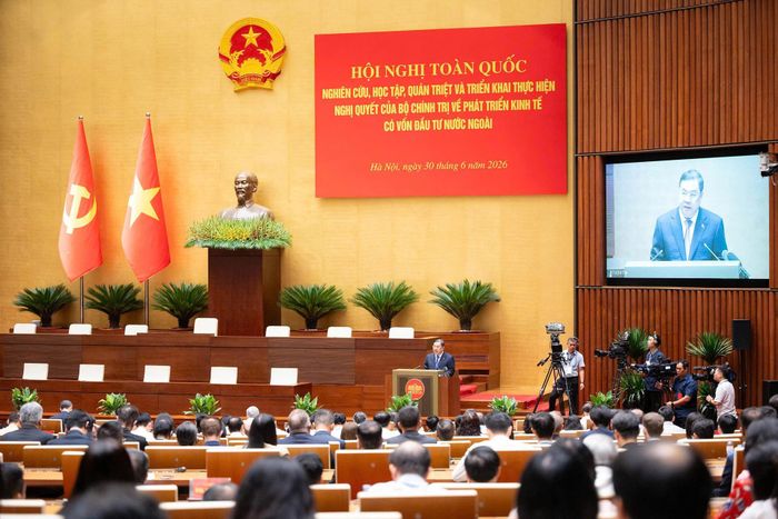 Phó Thủ tướng thường trực: Sau gần 40 năm đổi mới, chủ trương mở cửa và thu hút đầu tư nước ngoài của Đảng đã đạt được những thành tựu to lớn, có ý nghĩa chiến lược đối với sự phát triển đất nước. Ảnh: QH