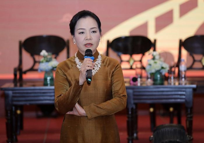 Tiến sĩ Ngô Phương Lan bày tỏ quan ngại về thực trạng phim kinh dị chiếm lĩnh phòng vé Việt. 