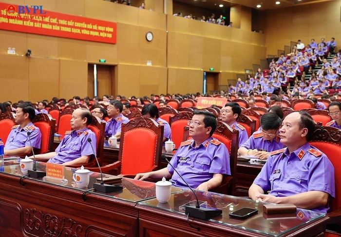  Thủ trưởng các đơn vị thuộc VKSND tối cao dự Hội nghị.