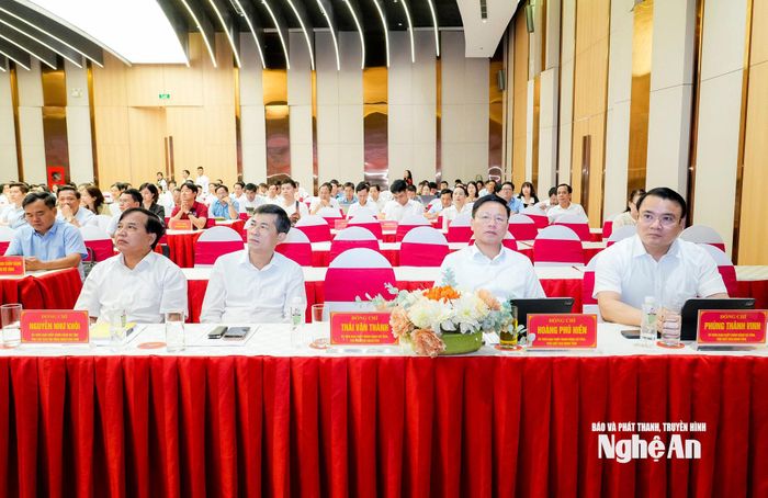Các đại biểu tham dự hội nghị. Ảnh: Phạm Bằng
