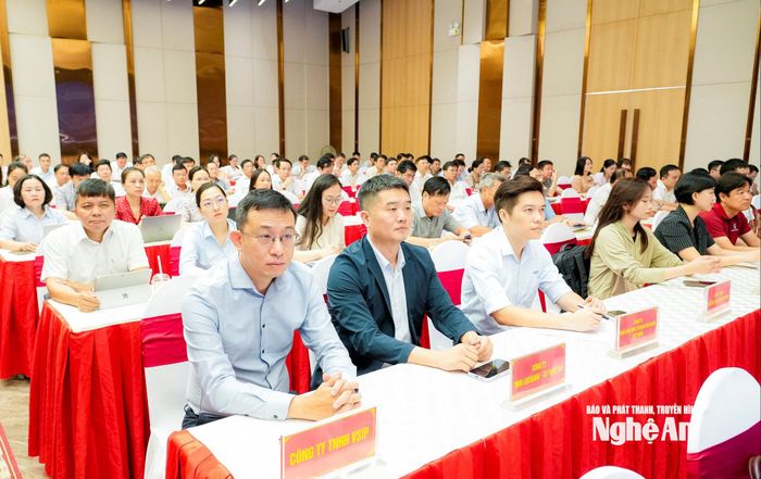 Các đại biểu tham dự hội nghị. Ảnh: Phạm Bằng