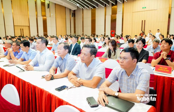 Các đại biểu tham dự hội nghị. Ảnh: Phạm Bằng