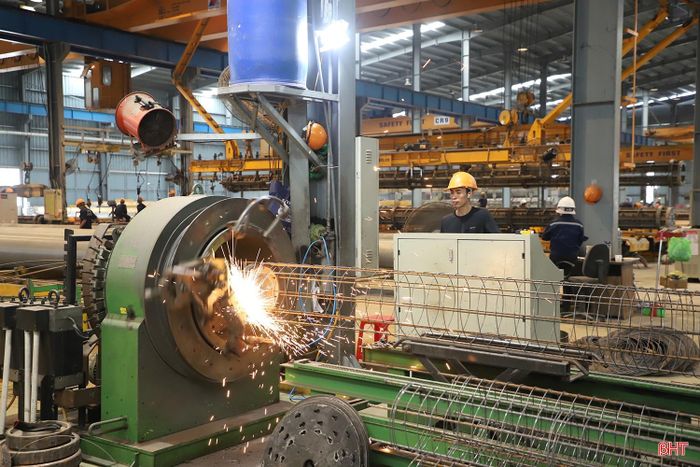 Nhiệm kỳ mới, Hiệp hội Doanh nghiệp tỉnh xác định vai trò quan trọng trong việc triển khai hiệu quả Nghị quyết số 68-NQ/TW ngày 4/5/2025 của Bộ Chính trị về phát triển kinh tế tư nhân.