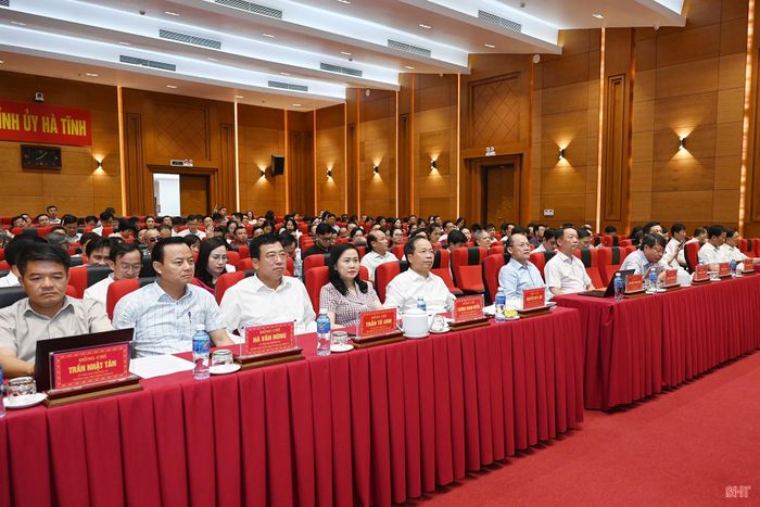 Điểm cầu Hà Tĩnh.