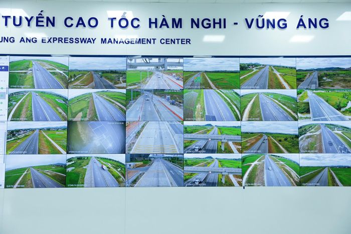 Các hệ thống đã hoàn thành chạy thử đơn động, chuẩn bị phối, kết hợp với máy chủ để chạy thử liên động toàn hệ thống.