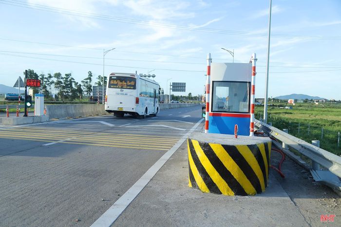 Riêng hệ thống kiểm soát tải trọng xe, do một số lý do về mặt bằng hạ tầng, dự kiến hoàn thành vào 30/7.