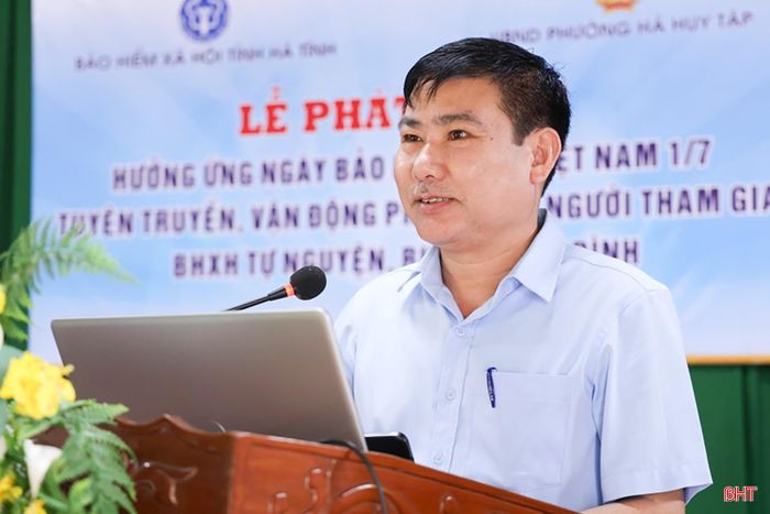 Ông Phan Mạnh Hiền, Phó Chủ tịch UBND phường Hà Huy Tập đánh giá về thực trạng triển khai chính sách BHXH, BHYT tại địa phương.
