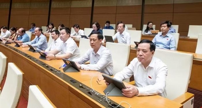 Người được tuyển dụng vào vị trí việc làm sẽ được xếp vào ngạch tương ứng nếu có năng lực, miễn là đáp ứng được các yêu cầu của vị trí đó. (Ảnh: QH/Vietnam+)