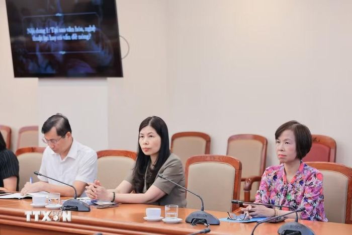 Các đại biểu tham dự buổi Tọa đàm chuyên đề. (Ảnh: Lê Đông/TTXVN)