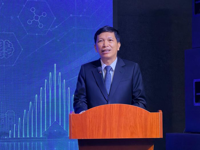 Ông Nguyễn Hữu Yên, Phó Giám đốc Sở KH&amp;CN TP Hồ Chí Minh phát biểu khai mạc.