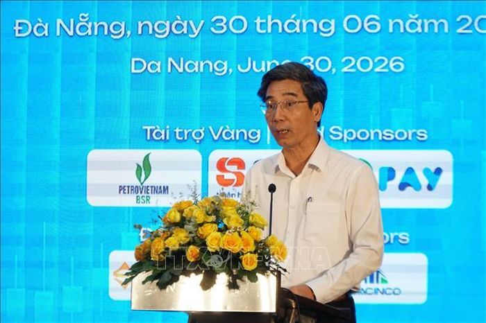 Phó Chủ tịch UBND thành phố Đà Nẵng Trần Chí Cường phát biểu tại Hội thảo.