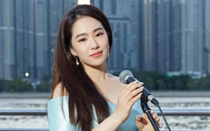 Nhiều khán giả bênh vực ca sĩ Lương Bích Hữu giữa loạt ý kiến tái chiều.