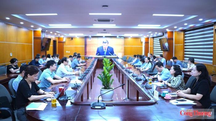 Hội nghị tại điểm cầu Bộ Công Thương. Ảnh: Nguyên Thảo